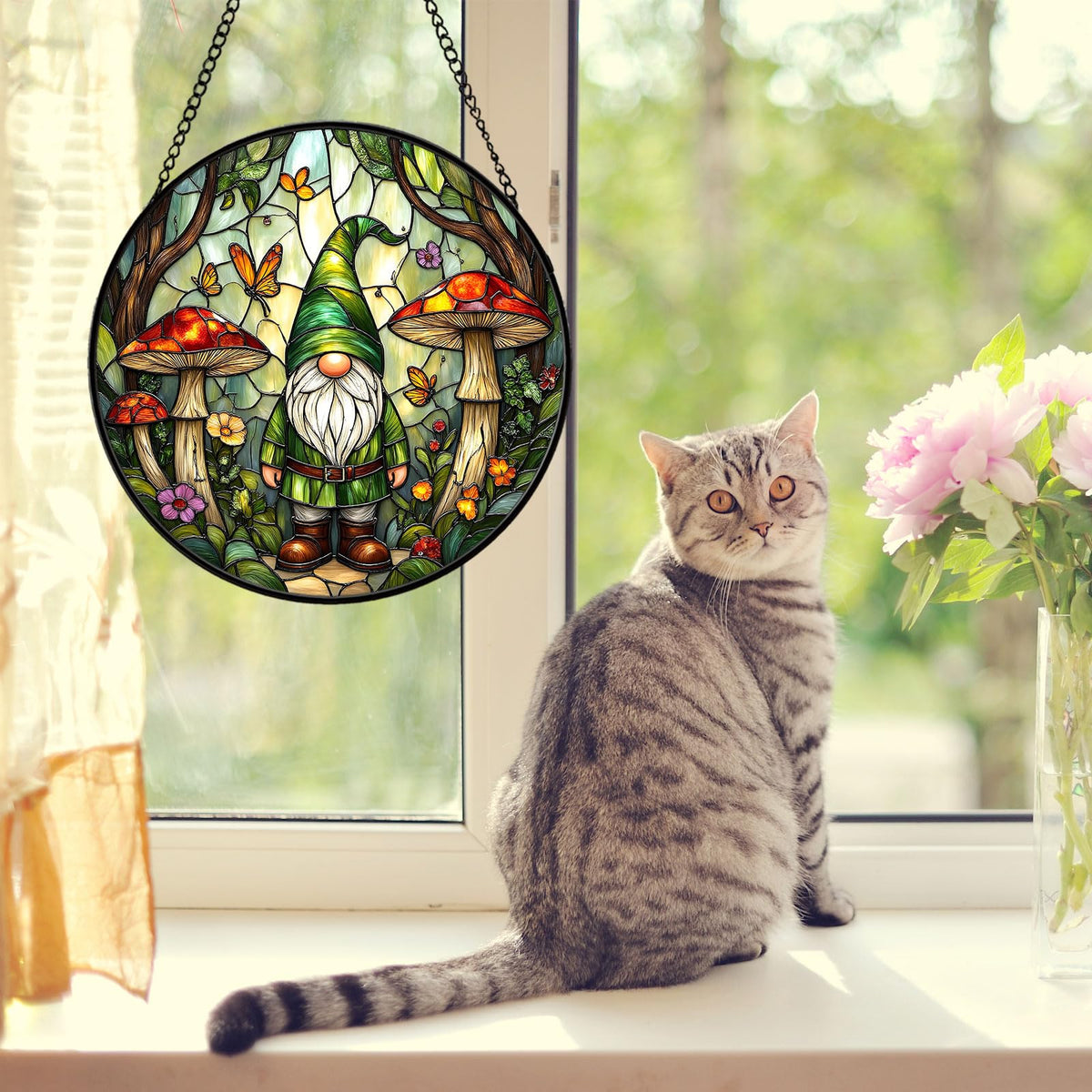 JAWNLITY gnome stained glass suncatcher has a durable metal frame for longevity.