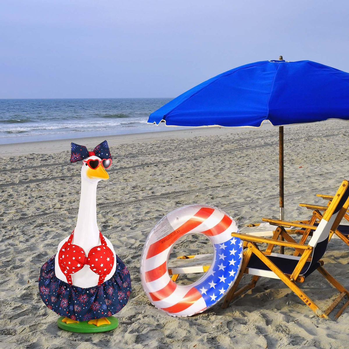 JcHrmers fireworks-design bikini top brightens garden display