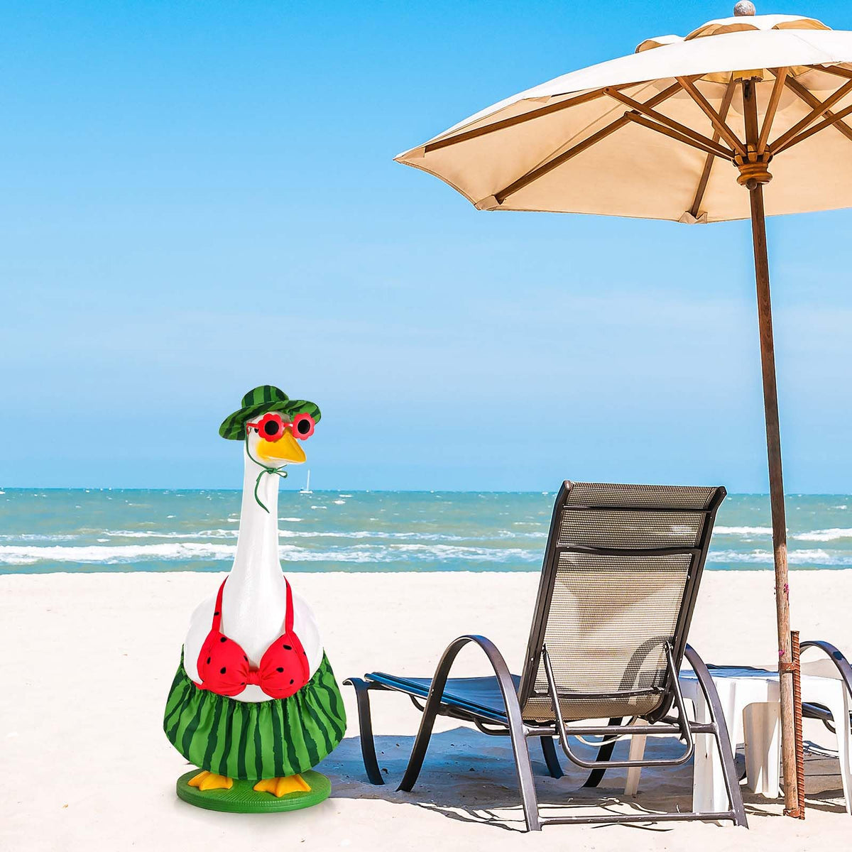 JcHrmers goose outfit brings cheerful summer vibe to outdoor spaces