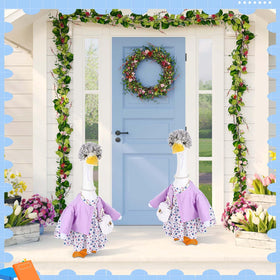 JcHrmers silver curly wig adds retro flair to 23-inch goose