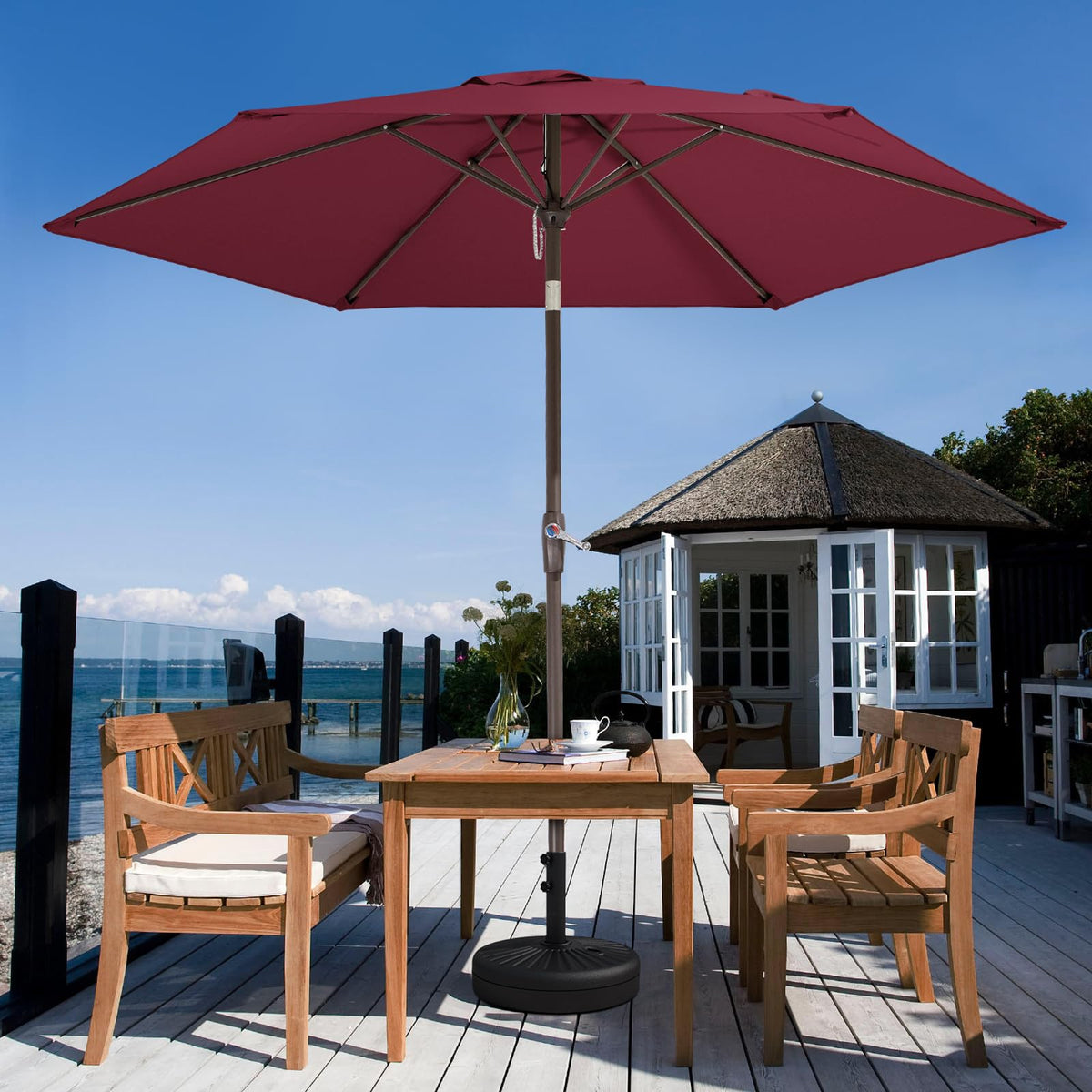 JEAREY powder-coated pole resists corrosion for outdoor use
