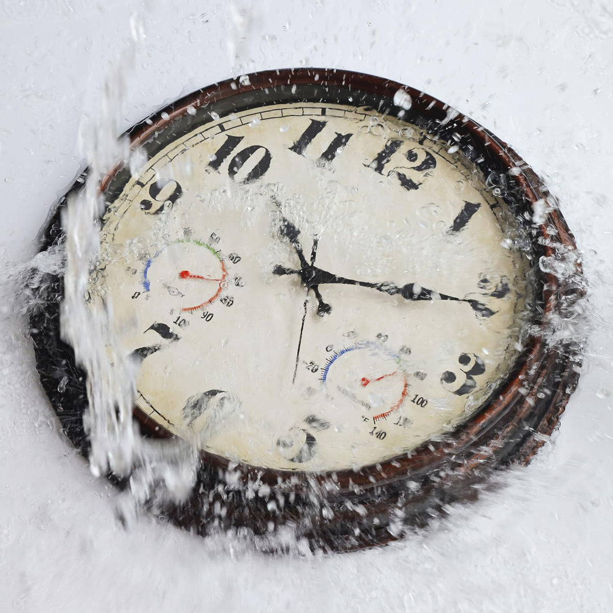 JENLYSTIME silent sweep clock keeps peaceful time on your porch or garden.