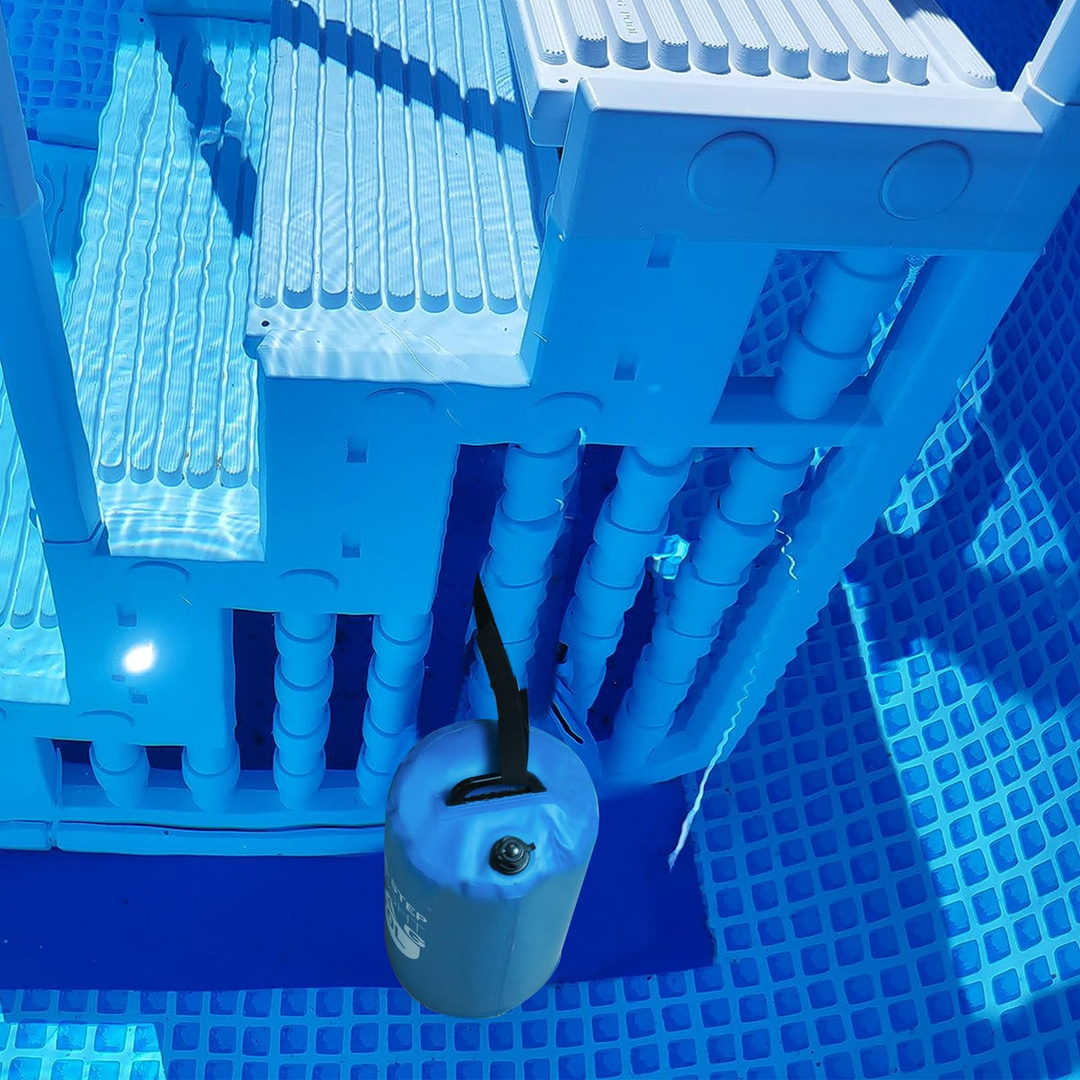 Jeyeou two-handles design eases positioning and securing the weights.
