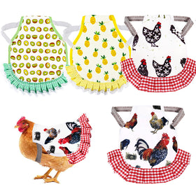 JITEYOU chicken saddles protect back feathers during rooster interactions.