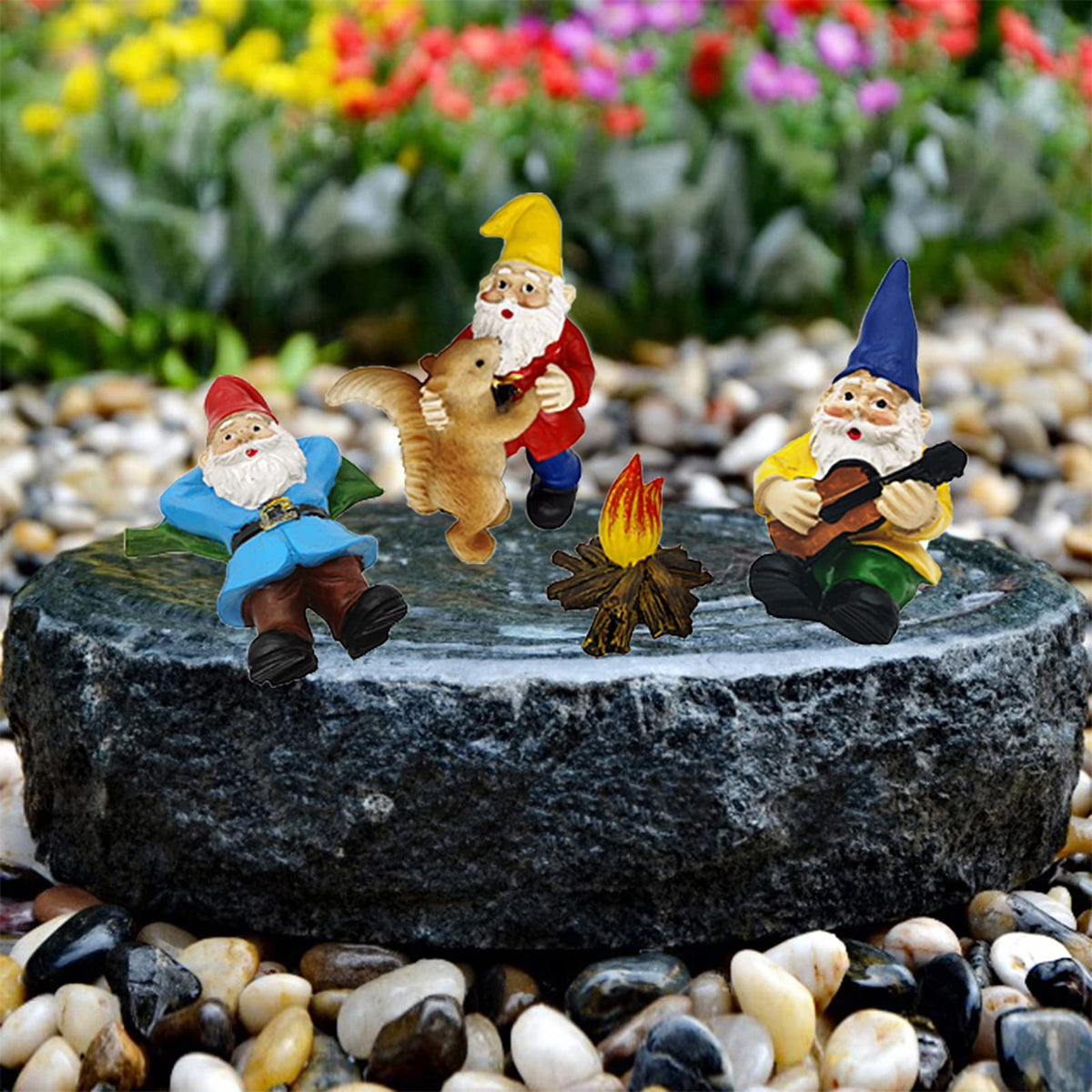 JIUMO gnomes with sun protection coating for outdoor use