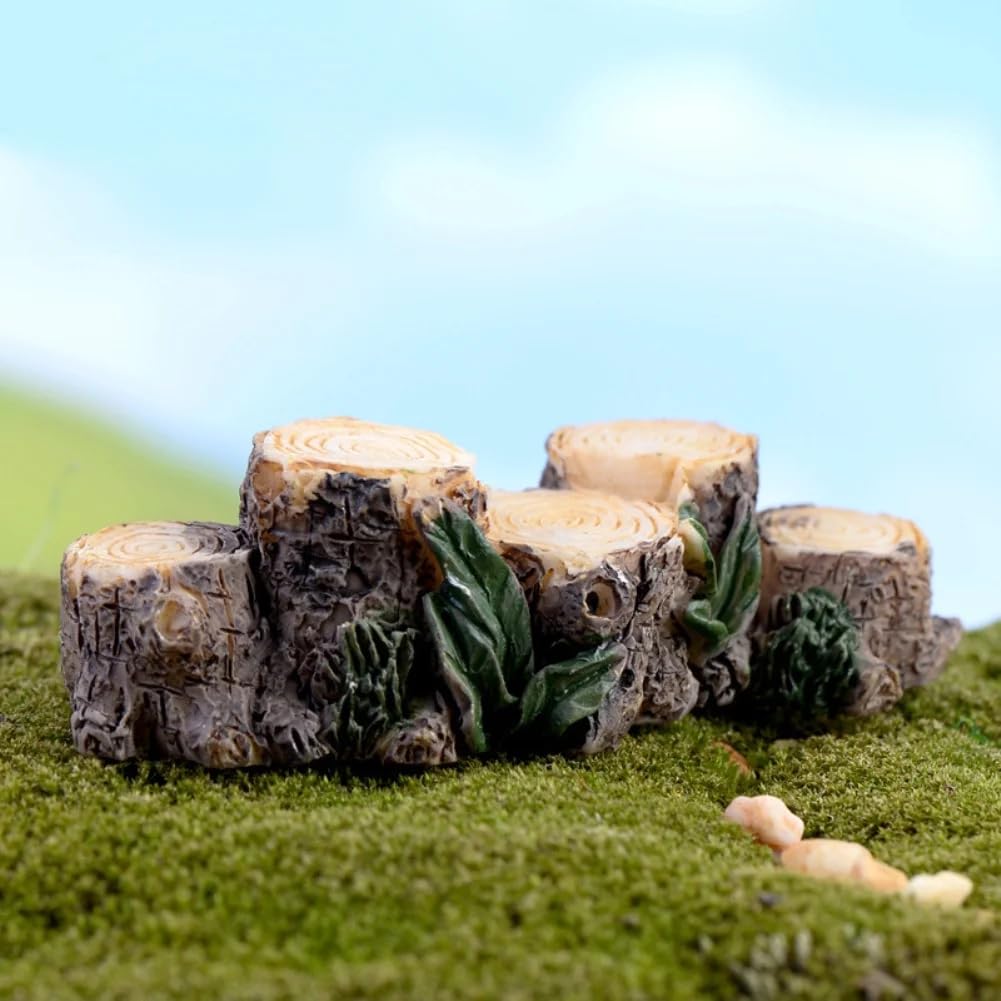 Jizlan miniature stump highlights realistic bark textures for rustic miniature setups.