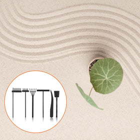 JJUNW compact zen garden set fits small desks.