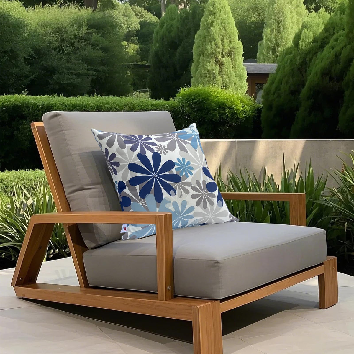 JMKaixin easy-clean cushions for outdoor living with damp-wipe and cold wash
