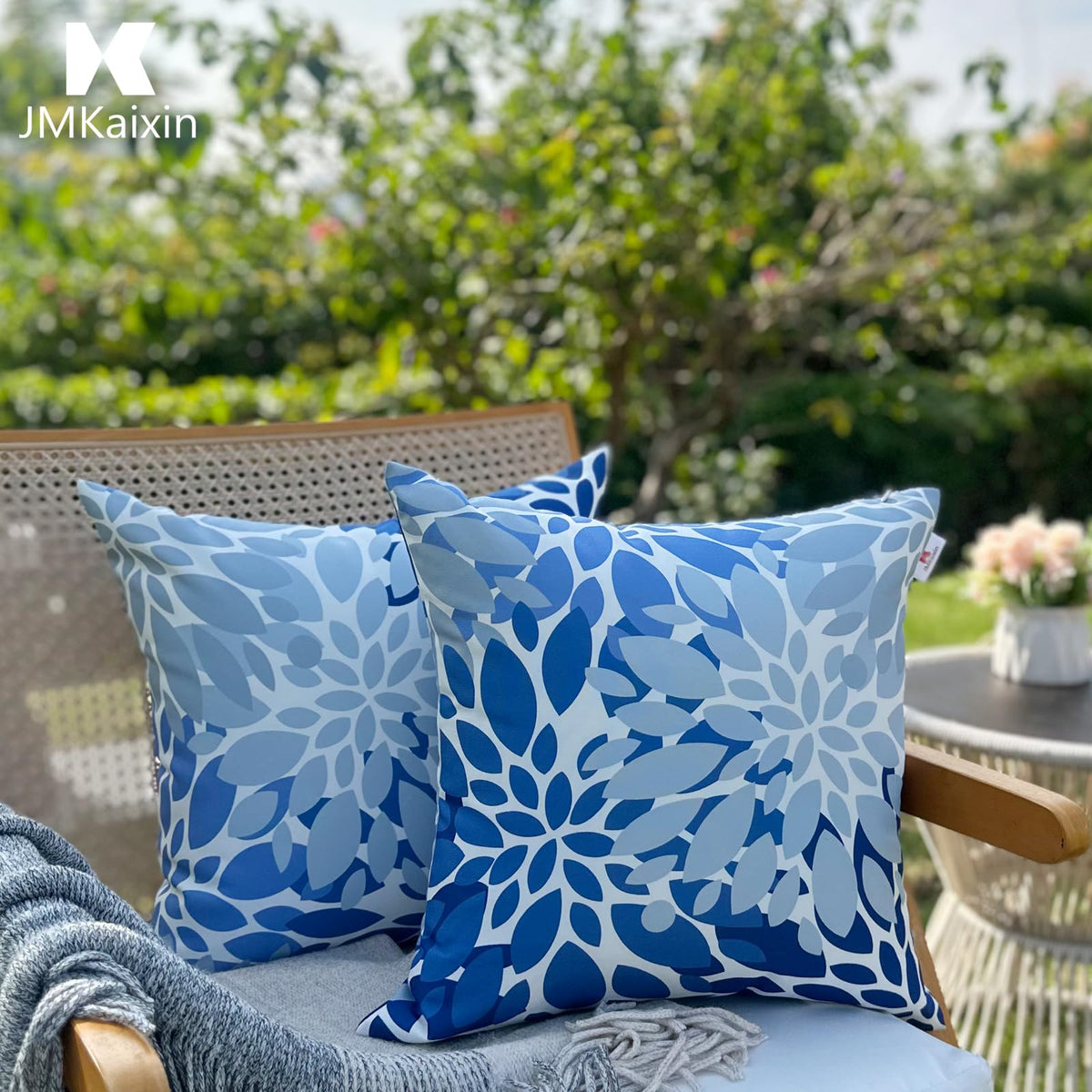 JMKaixin weather-ready cushions retain color in sun and rain