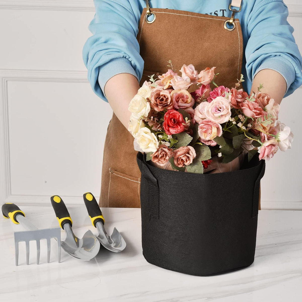 JNYONG root-air design supports airflow, helping plants grow with less risk of root-bound issues.