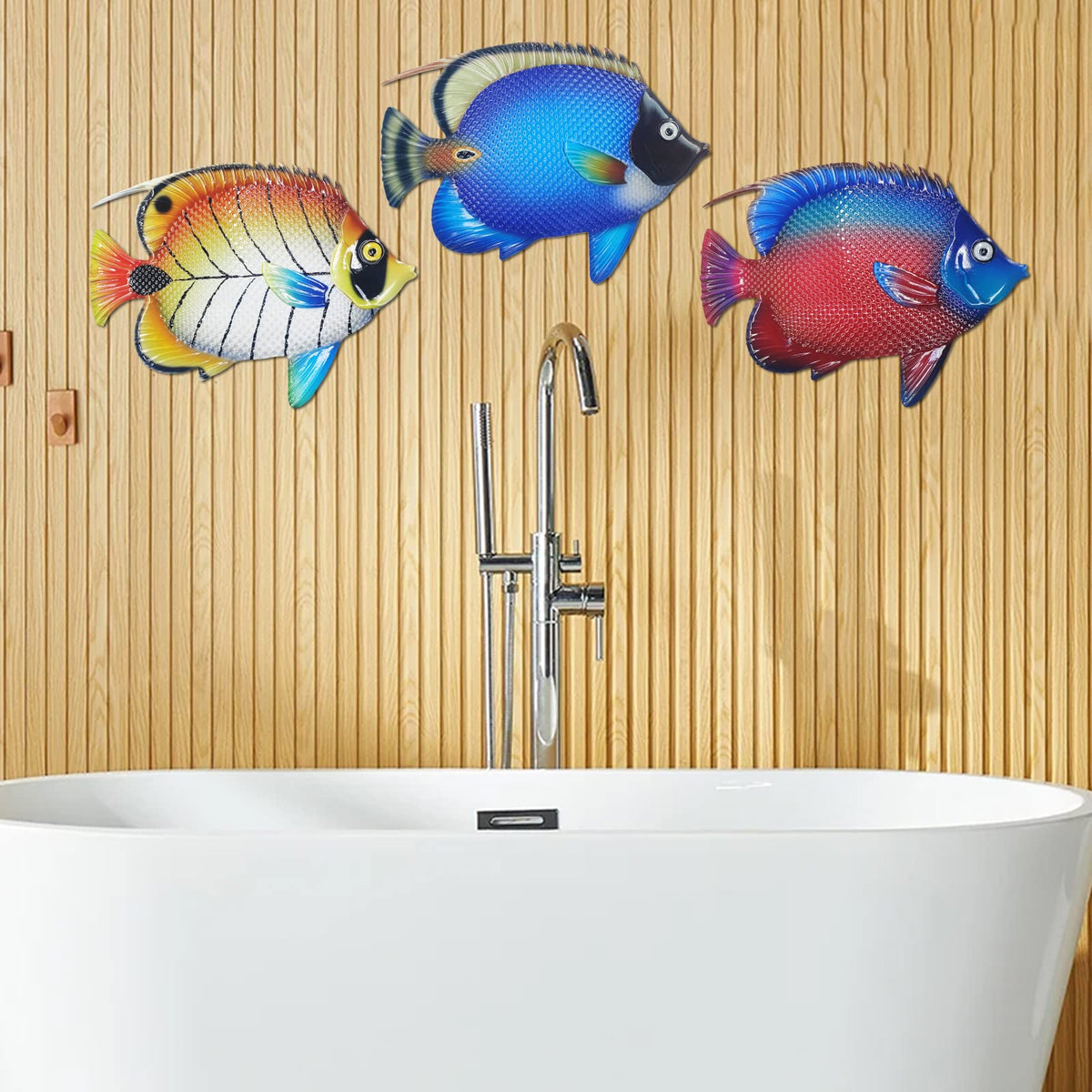 Three-piece John’s Studio fish set ideal for garden and entryway decor.