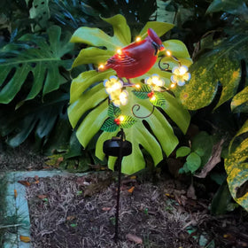 Johoxton cardinal gift idea for friends and family, combining memorial charm with outdoor decor.