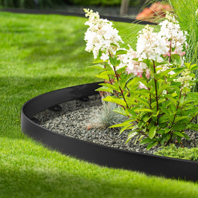 Jorvila tool-free installation speeds up setting up garden borders.