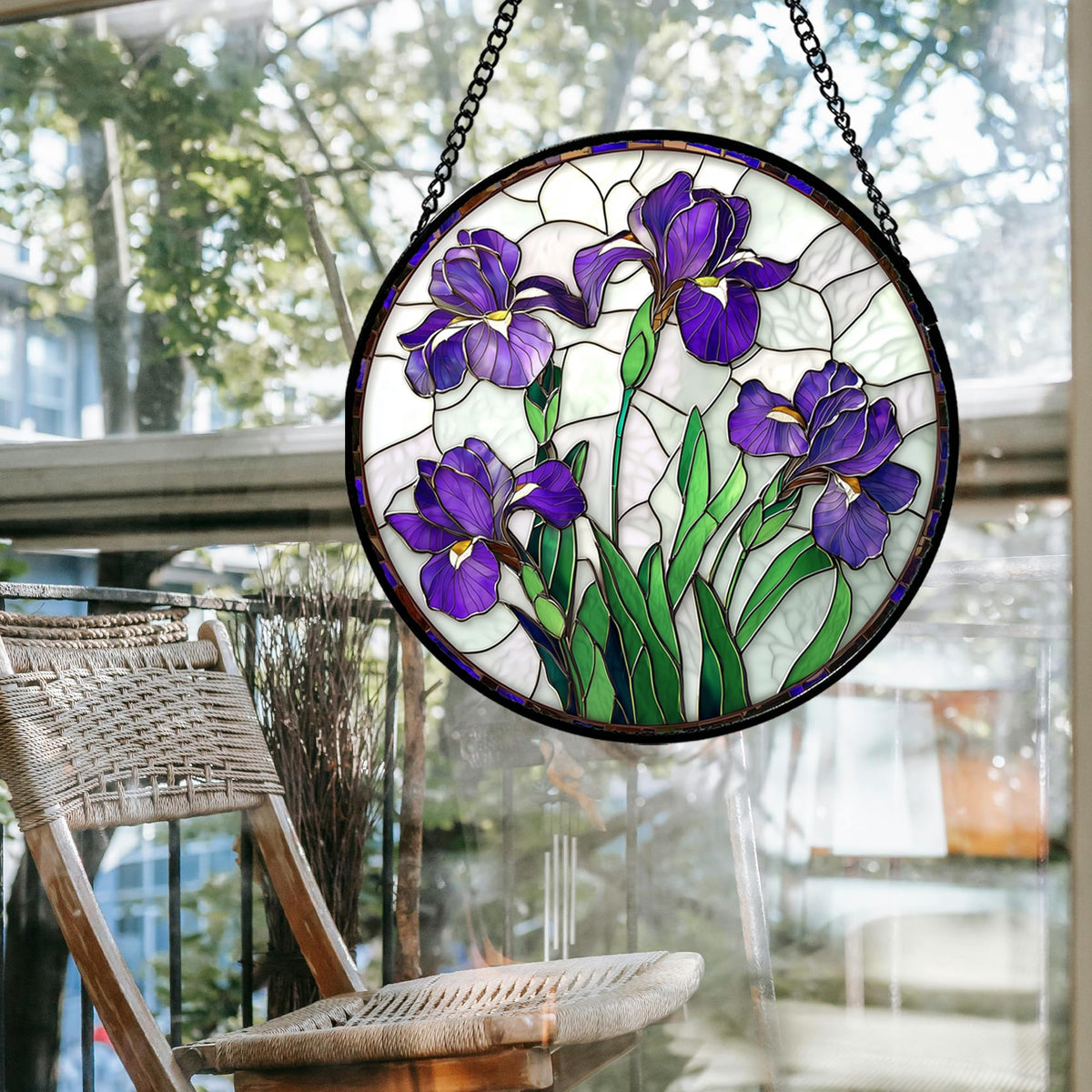 JOSUMALY Living room suncatcher as a vibrant focal point.