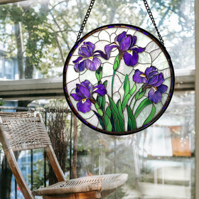 JOSUMALY Living room suncatcher as a vibrant focal point.