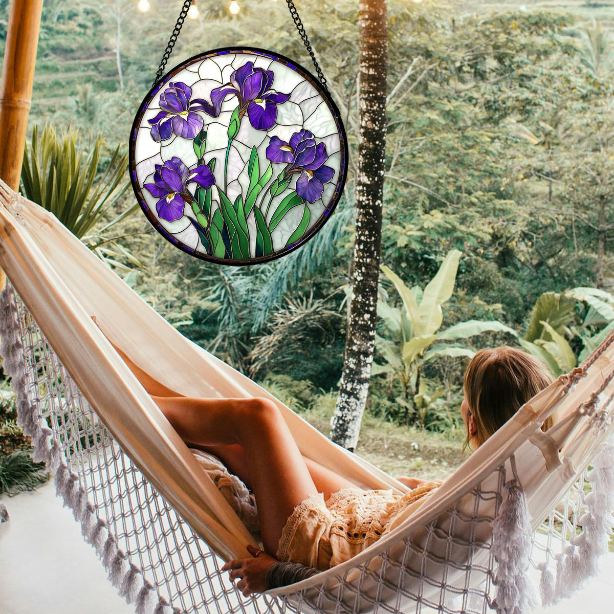 JOSUMALY Sun catcher indoors creates color play and reduces glare.