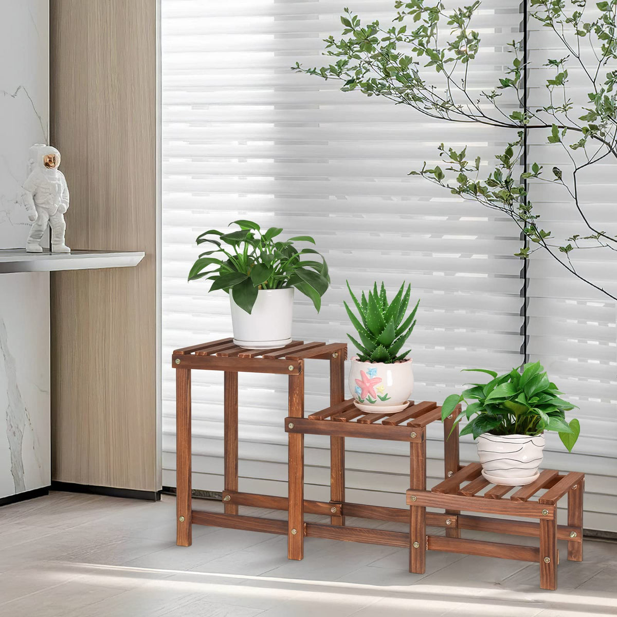 Jotboom easy-to-move plant stand enabling quick indoor-outdoor rearrangement.