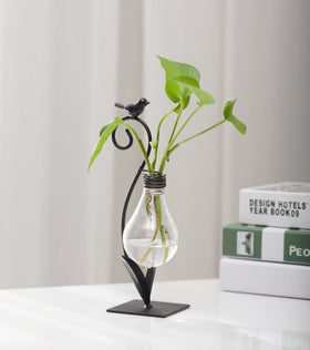 Joyathome Modern Home Decor adds a clean, contemporary touch to any room.
