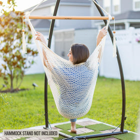 JoyView easy installation on ceiling or tree for flexible setup
