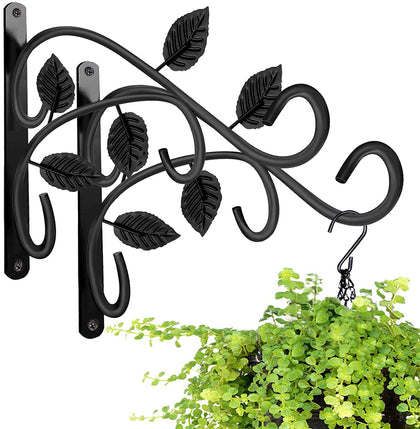 JUNBEI leaf-shaped bracket adds retro charm to indoor plant displays.