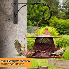 JUNBEI set of 2 plant hangers lets you decorate multiple spaces.