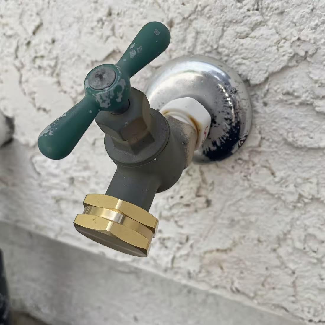 JUNHOME 3/4-inch end cap; fits compatible hoses; easy to connect.