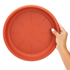 Juvale easy-clean saucer simplifies after-watering cleanup.