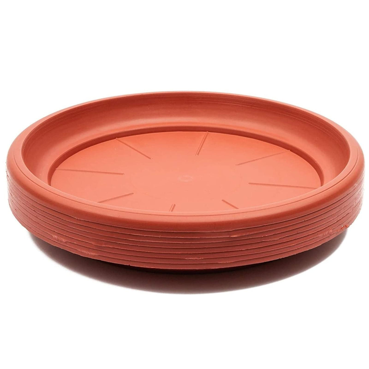 Juvale multipurpose garden saucer fits pots of various sizes.