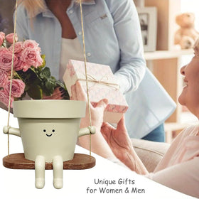 Jxcnkiy smiley planter makes a gift idea for plant lovers and family.