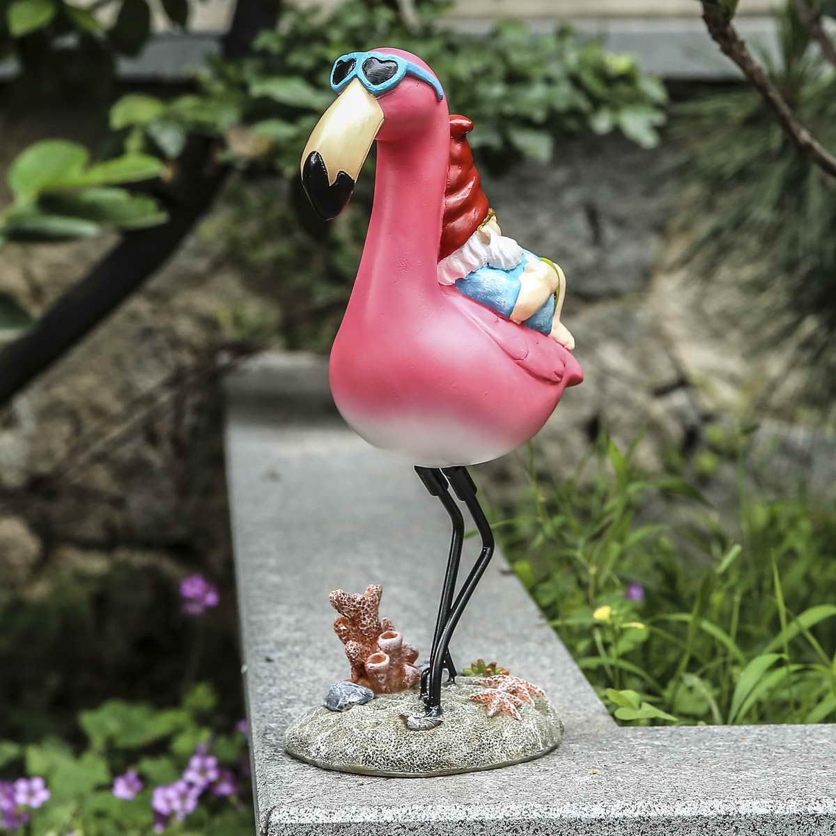 Jy.Cozy housewarming gift gnome flamingo blends humor with charm