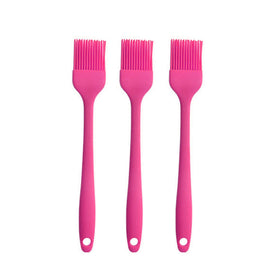 JYYHSF silicone brush three-piece set in rose red, ideal for even sauce application.