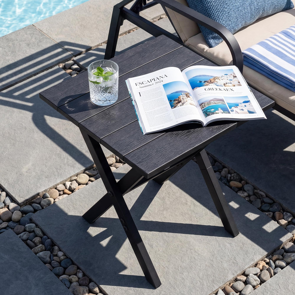 KAAPSAM high-density polystyrene surface easy to clean and stain-resistant