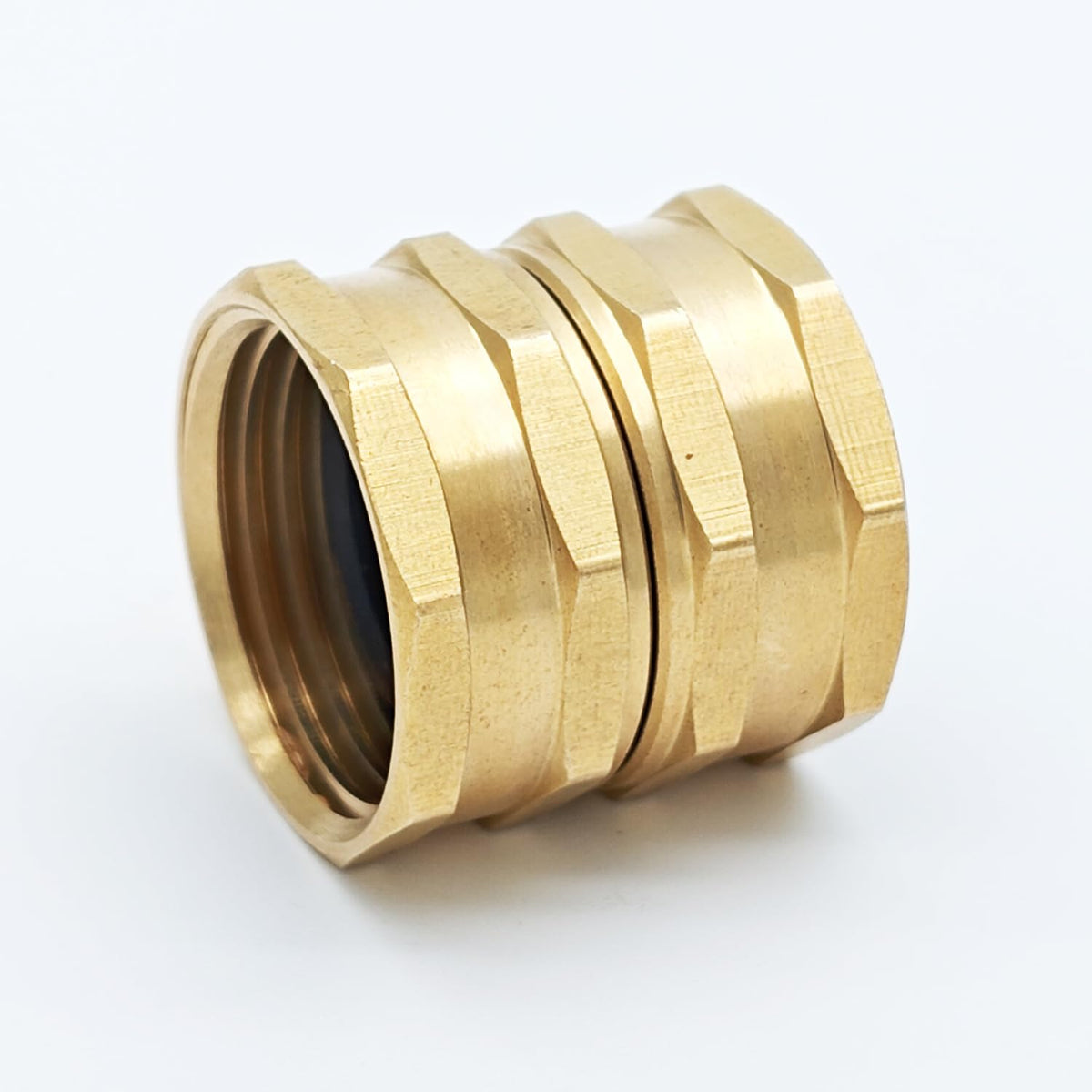 Kabter rotating brass adapter universal fit for garden hoses and devices