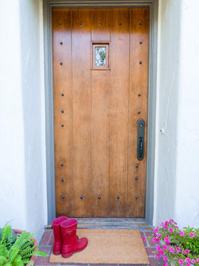 KAF Home coir doormat entryway design enhances curb appeal and welcomes guests.