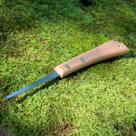 KAKURI bonsai saw wooden handle for comfortable grip.