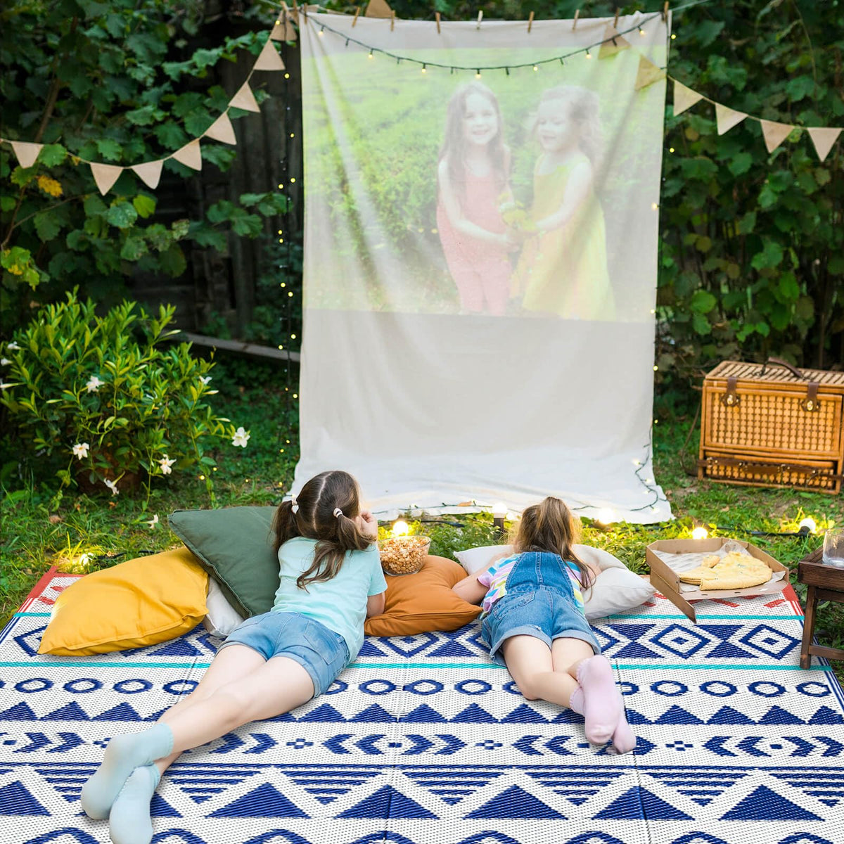 Kalafun camping rug portable and foldable for quick campsite setup.