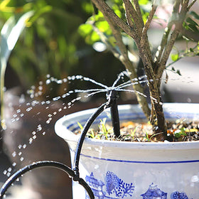 Kalolary weather-resistant plastic irrigation parts endure outdoor use.