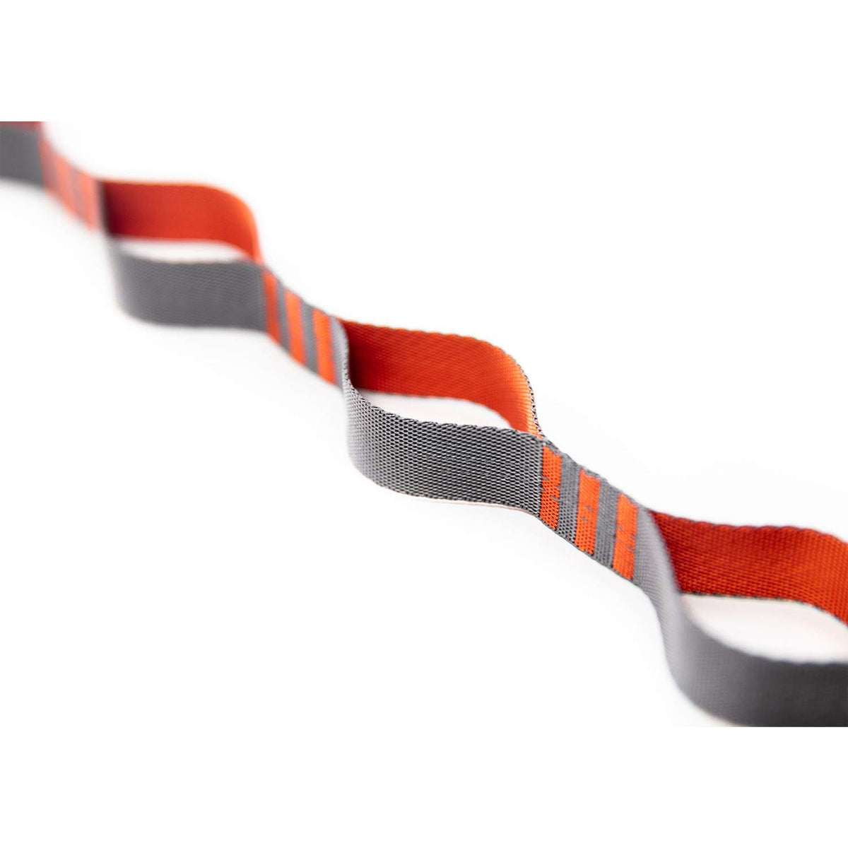 Kammok Python no-stretch webbing guarantees stable hang under load.