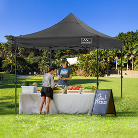 KAMPKEEPER market stall setup using the 10x10 canopy top.