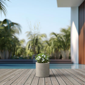 Kante indoor-outdoor planter suits minimal to traditional decor.