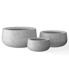 kante round concrete planter 19.6-inch front view highlights durable outdoor use