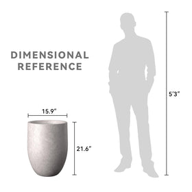 Kante planter texture closeup highlighting authentic pores and concrete look.