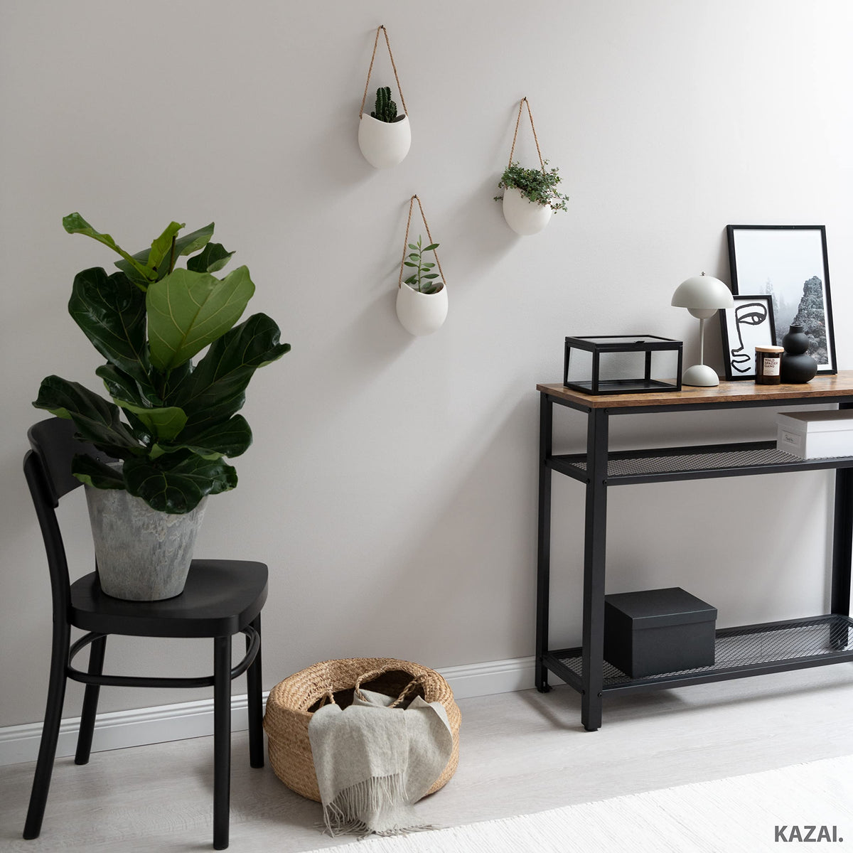 Kazai Ellie 3-piece set forming a striking wall display.