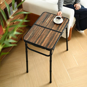 Kcmploro table with adjustable heights adapts for comfortable dining.
