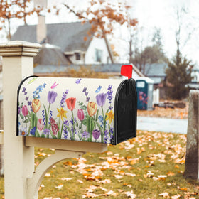 Kcozydecor fade-resistant polyester cover protects mailbox from sun and rain.