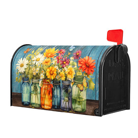 Kcozydecor Waterproof and fade-resistant mailbox cover stays looking new outdoors.