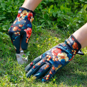 KDK gloves feature breathable mesh tops to keep hands cool.