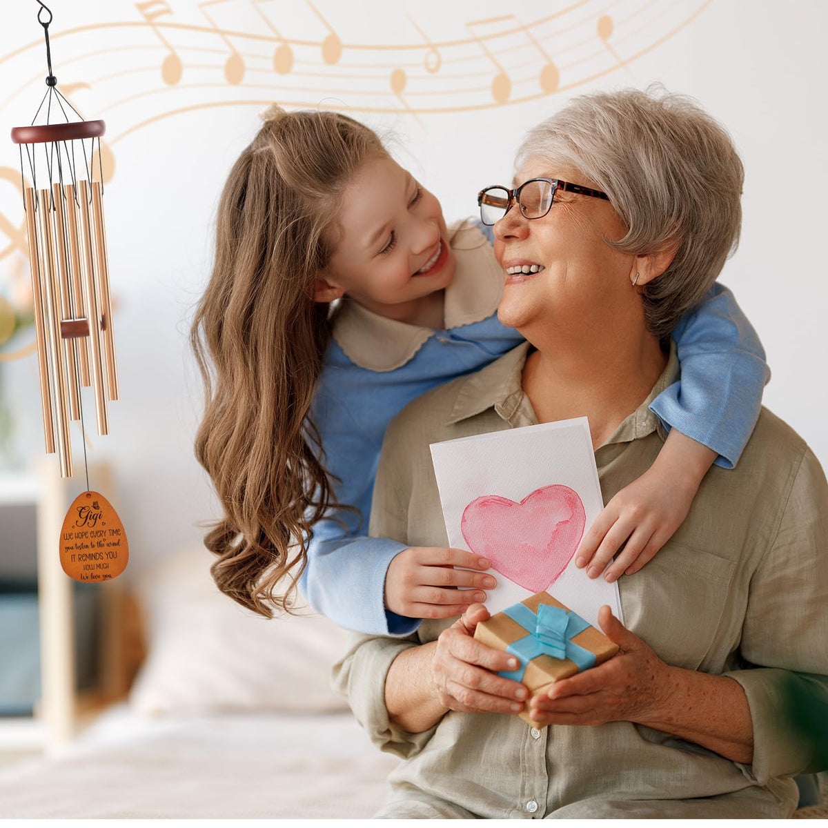 Keluna wind chime delivers soft, pleasant tones with a light breeze.