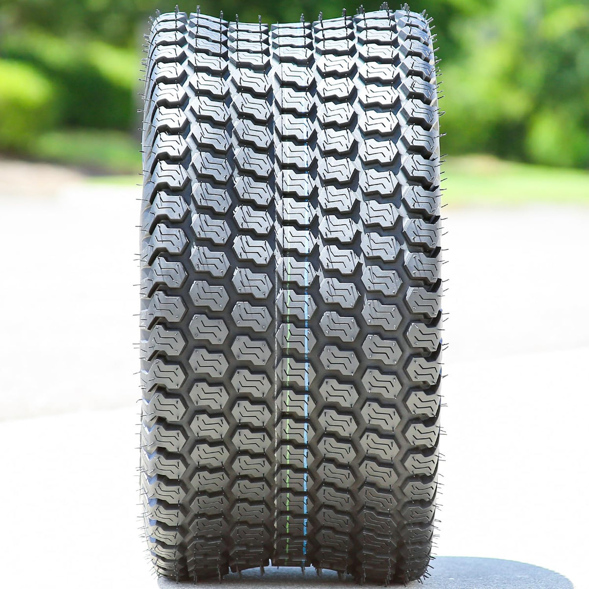 Kenda K500 tube-less 4-ply construction visible on the tire wall