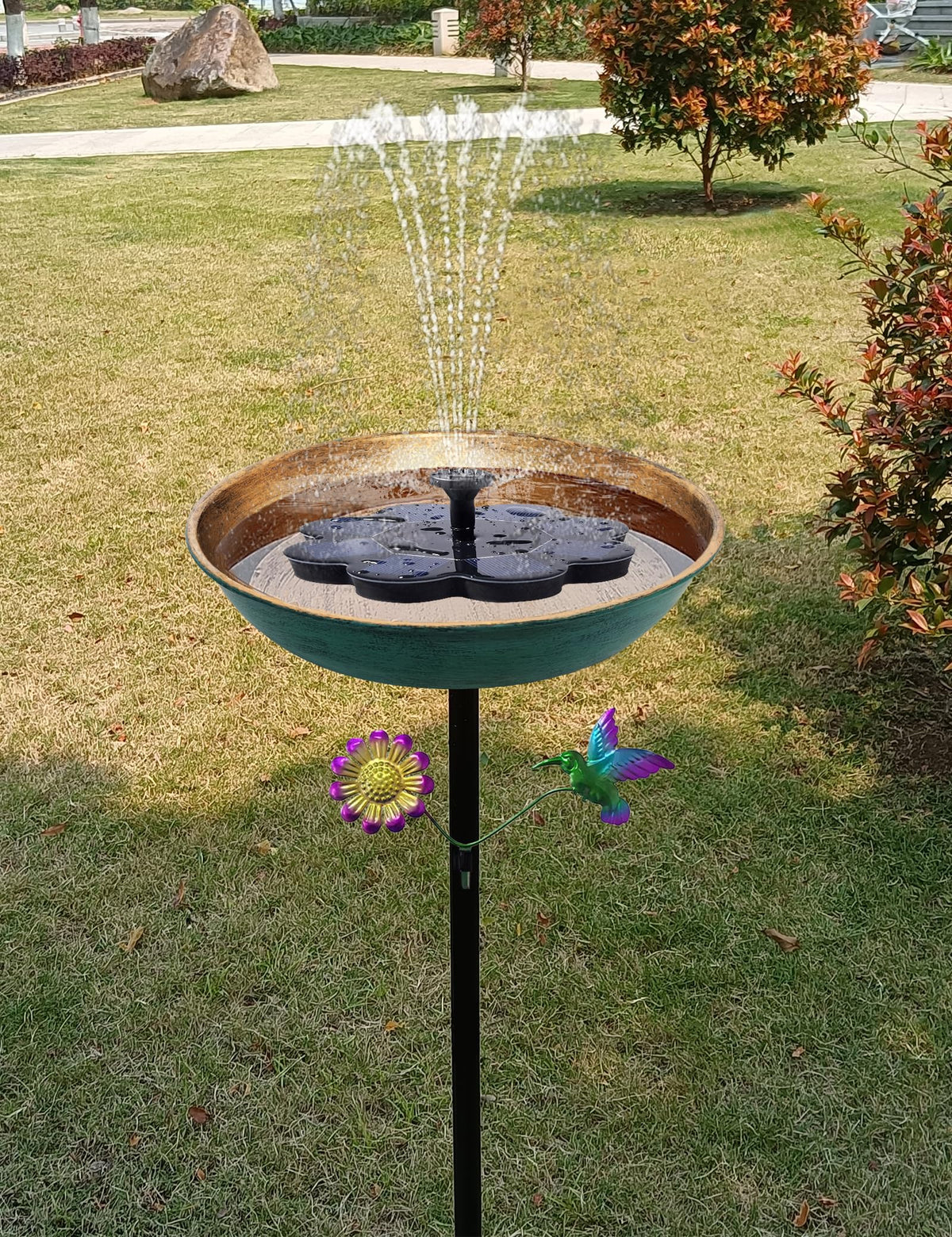 Keygift bird bath ornament emphasizes yard charm while attracting hummingbirds